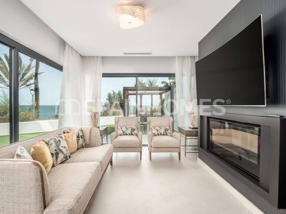 Villa in Estepona, Malaga, Spanien 3 Schlafzimmer, 309 m2 Nr. 155330