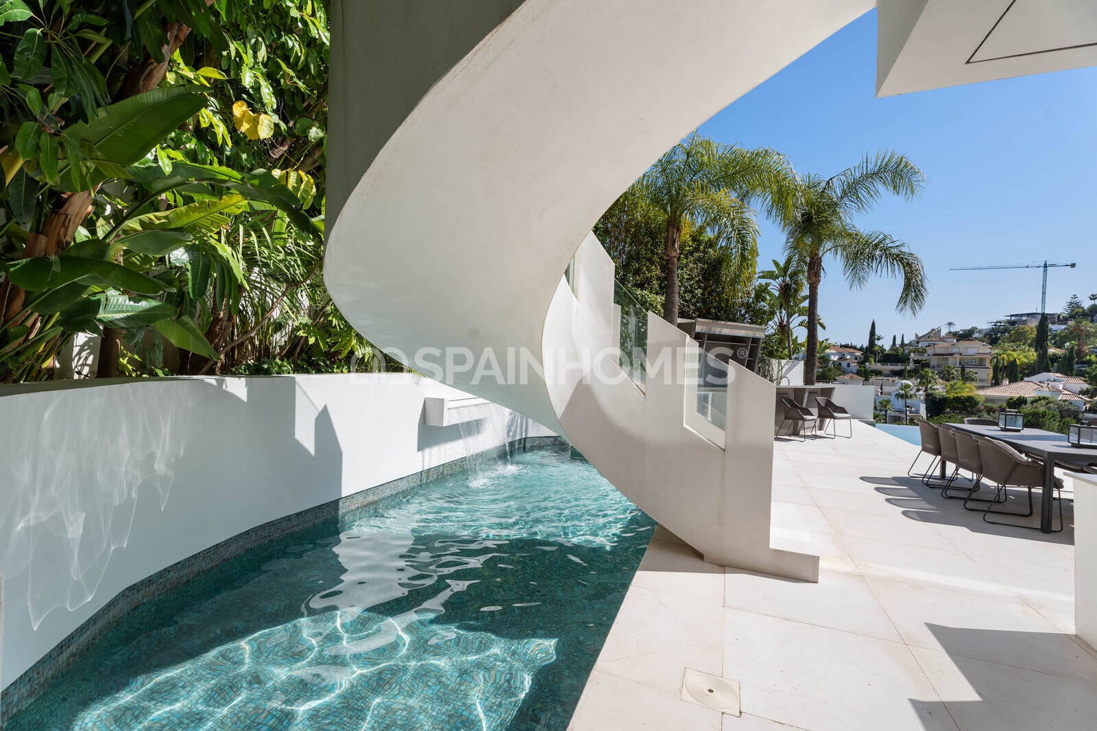 Villa in Benahavis, Malaga, Spanien 6 Schlafzimmer, 737 m2 Nr. 155333