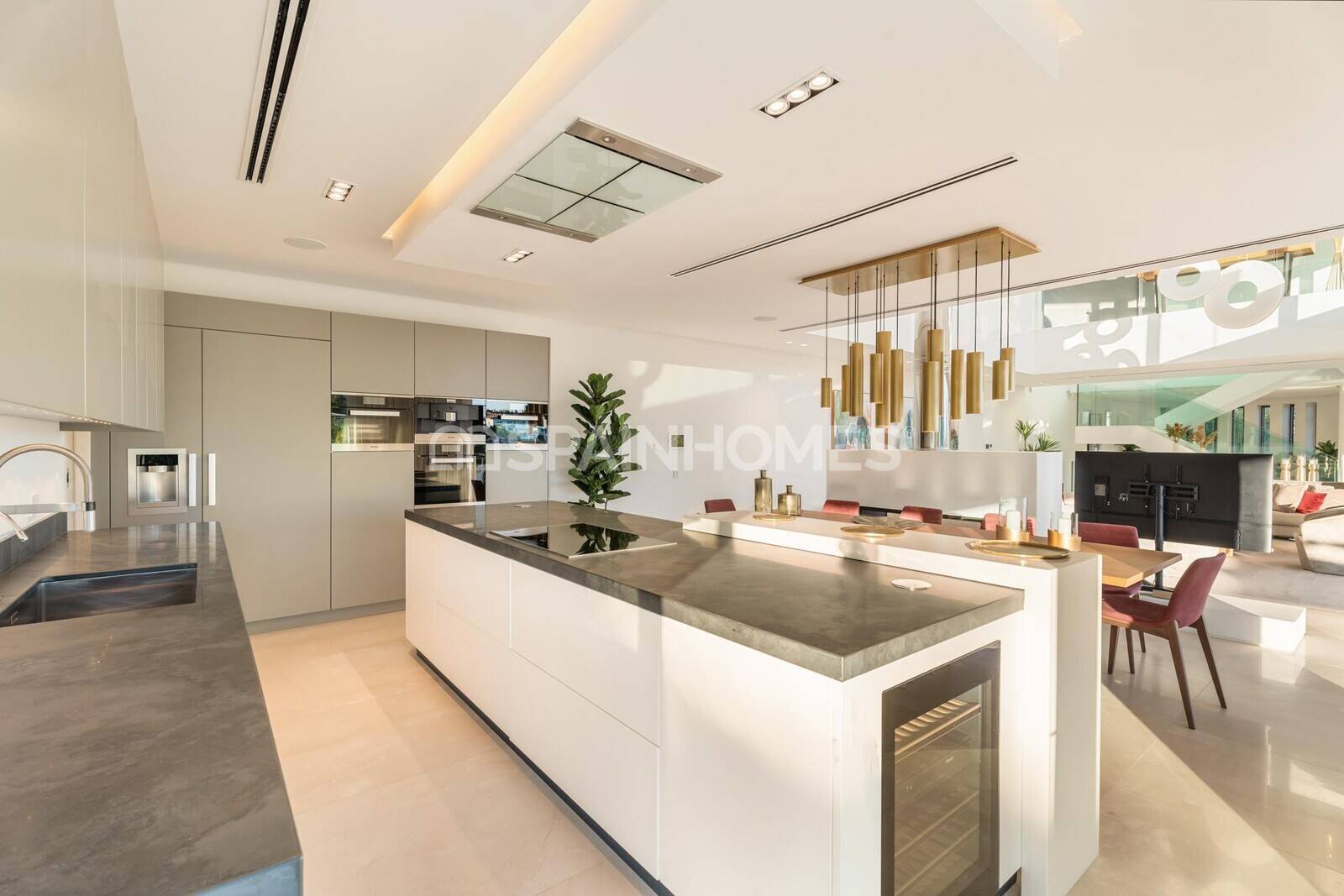 Villa Benahavis, Malaga, Spānijā 5 istabas, 546 m2 Nr. 155334