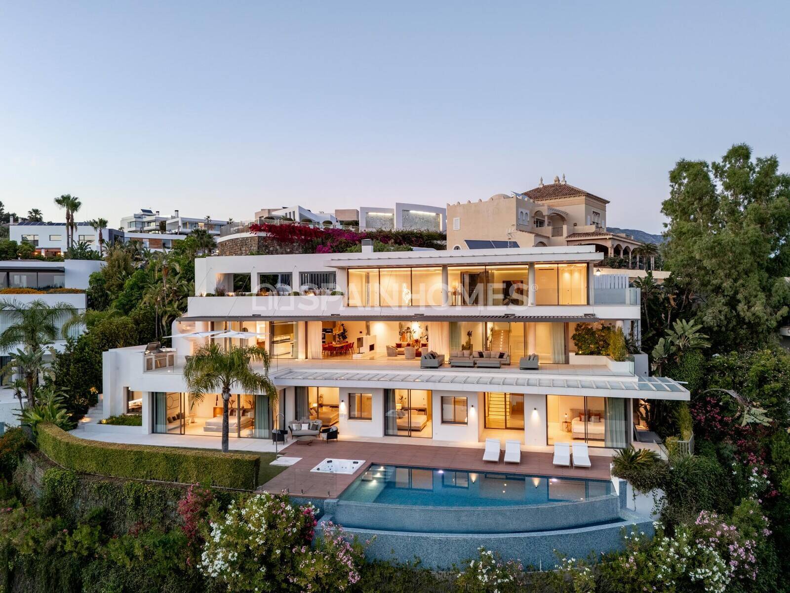 Villa Benahavis, Malaga, Spānijā 5 istabas, 546 m2 Nr. 155334