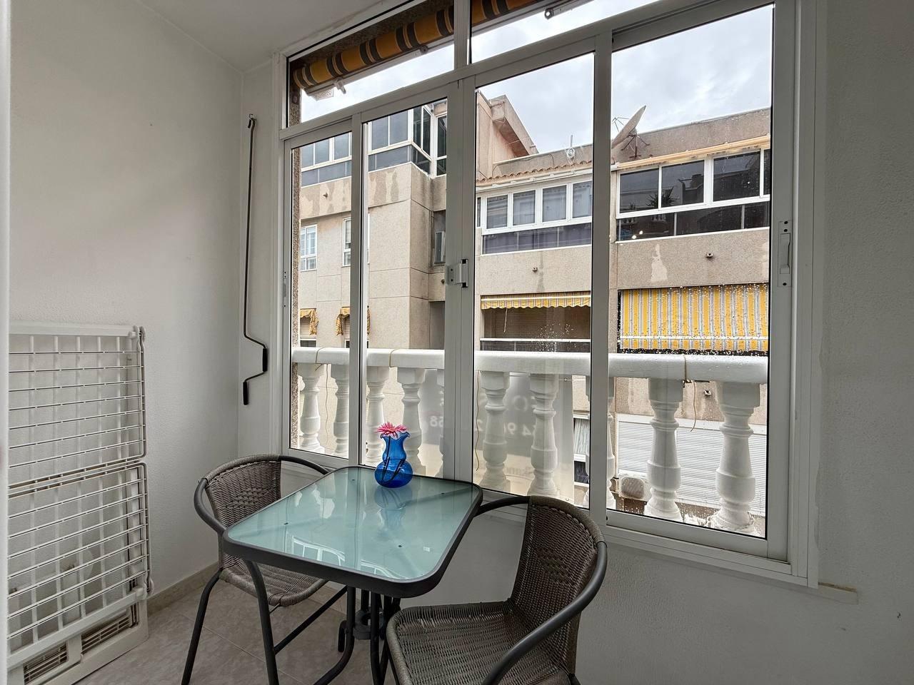 Huoneisto Torrevieja, Alicante, Espanja 1 makuuhuone, 54 m2 No. 182952