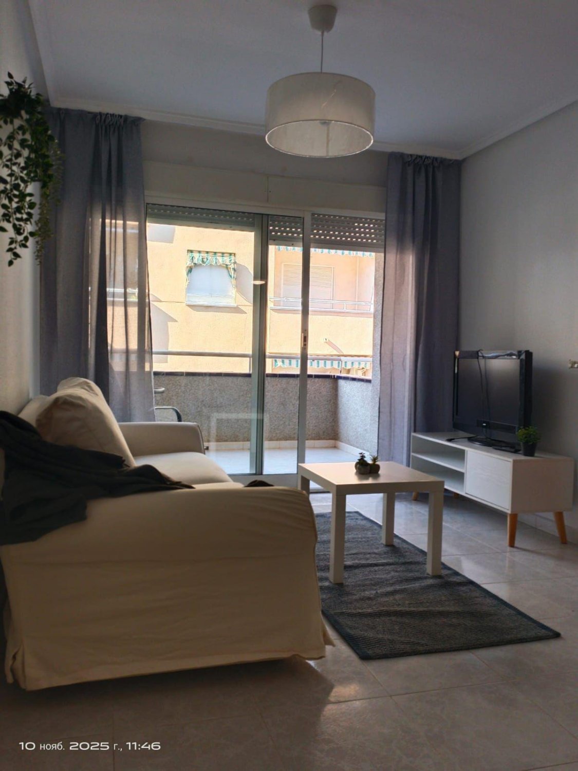 Apartamento en Torrevieja, Alicante, España 1 dormitorio, 84 m2 No. 182950