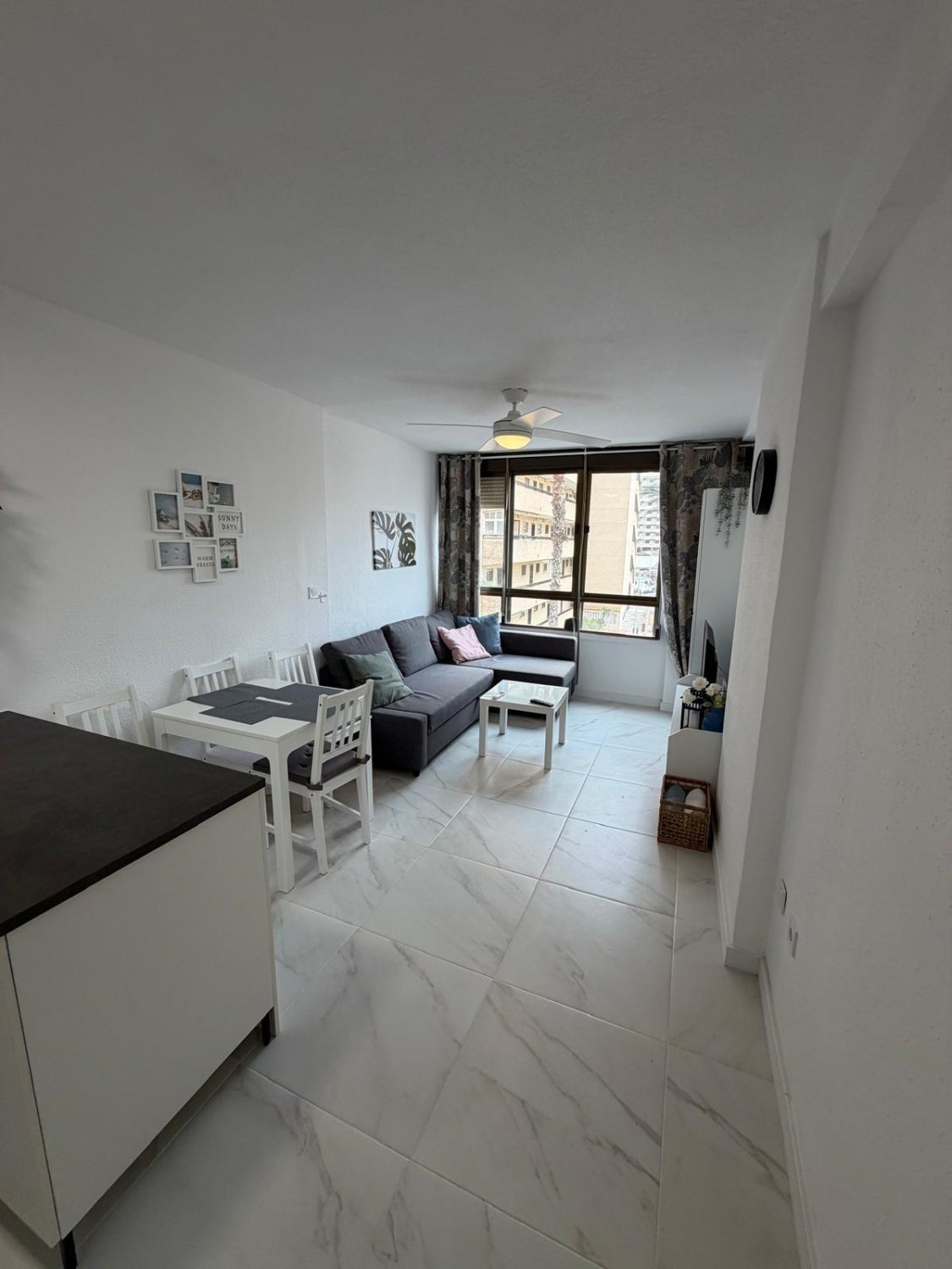 Apartamento en Torrevieja, Alicante, España 1 dormitorio, 35 m2 No. 182949