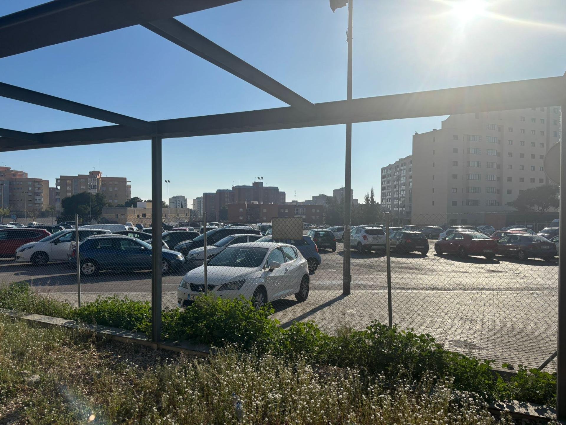 Commercial property in Alicante, Spain 140 sq.m. No. 182947