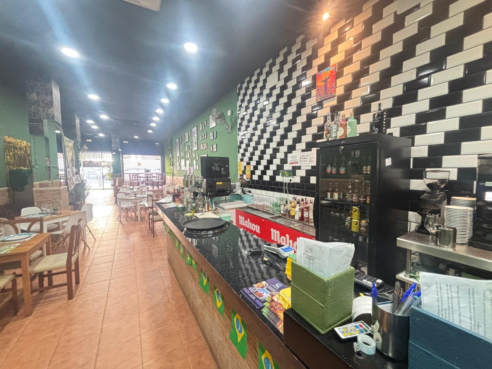 Commercial property in Alicante, Spain 140 sq.m. No. 182947