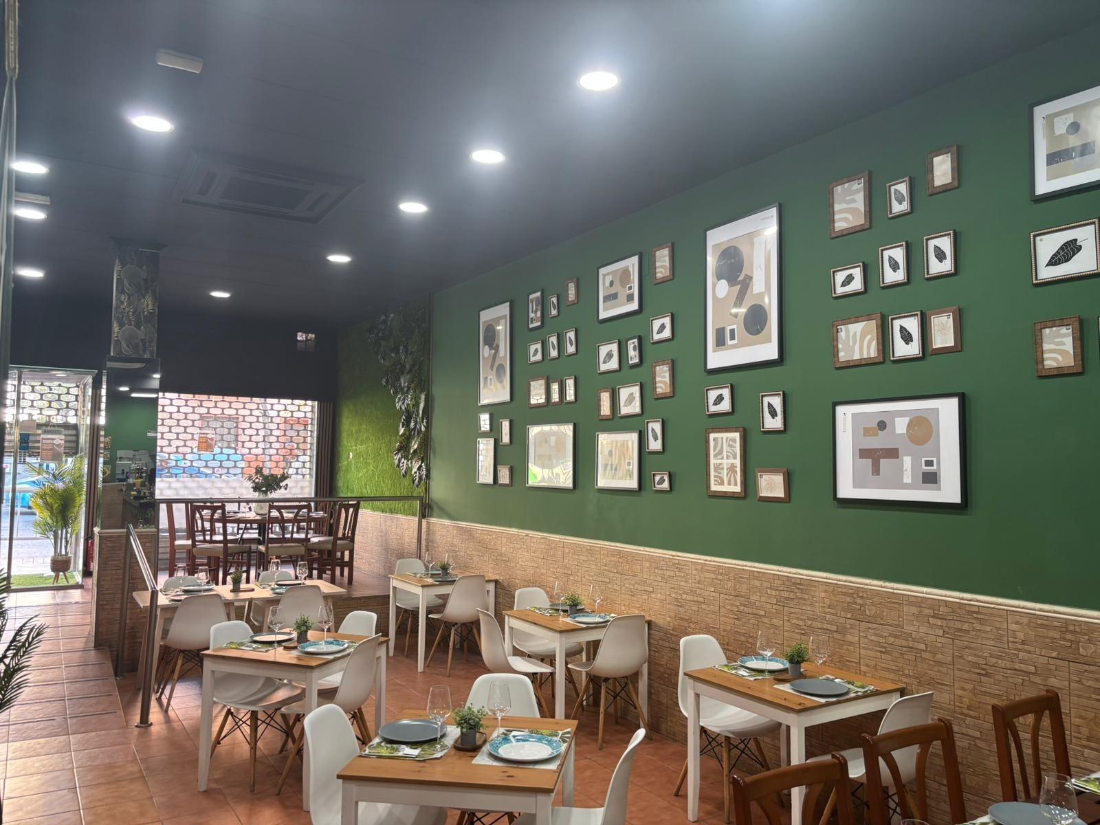 Commercial property in Alicante, Spain 140 sq.m. No. 182947