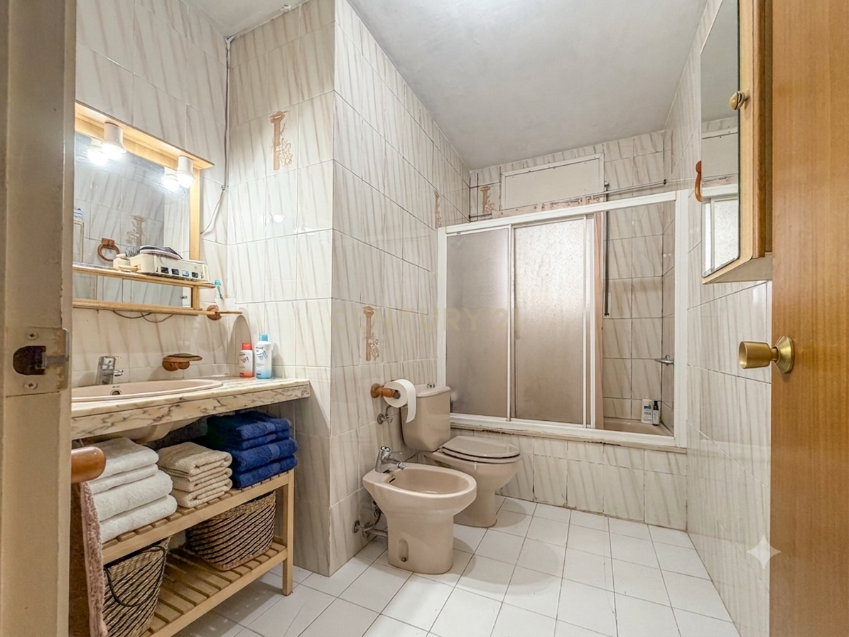 Talo Campins, Barcelona, Espanja 5 makuuhuonetta, 179 m2 No. 191086