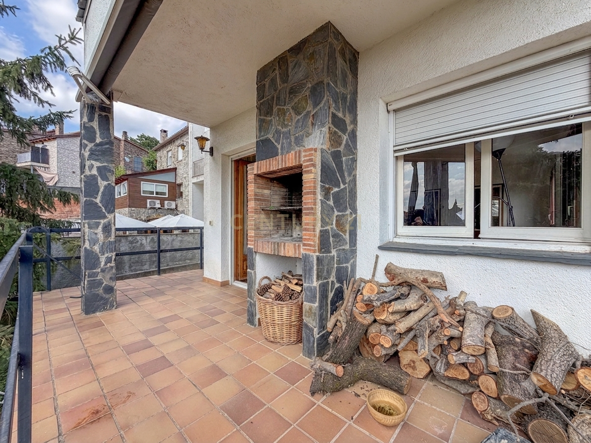 Talo Campins, Barcelona, Espanja 5 makuuhuonetta, 179 m2 No. 191086
