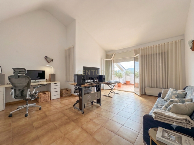 Talo Campins, Barcelona, Espanja 5 makuuhuonetta, 179 m2 No. 191086