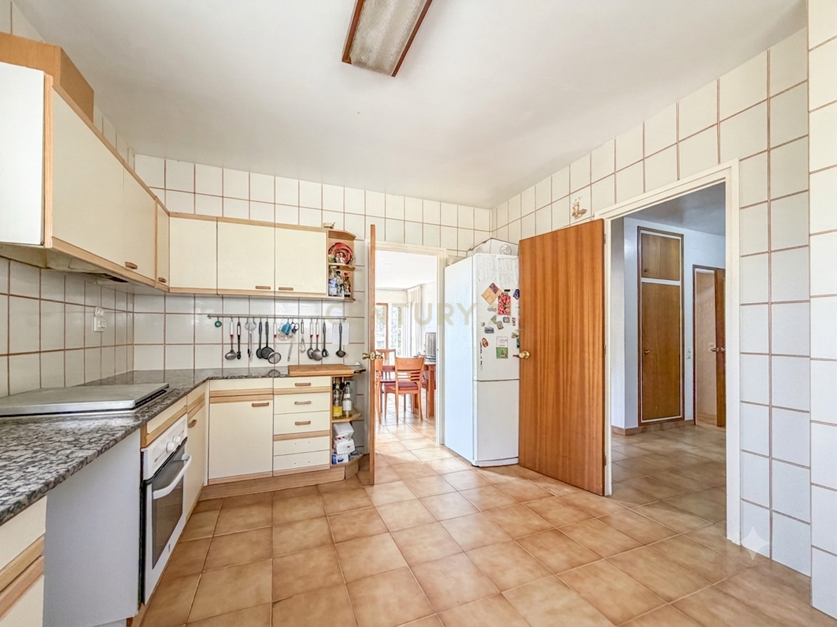 Talo Campins, Barcelona, Espanja 5 makuuhuonetta, 179 m2 No. 191086