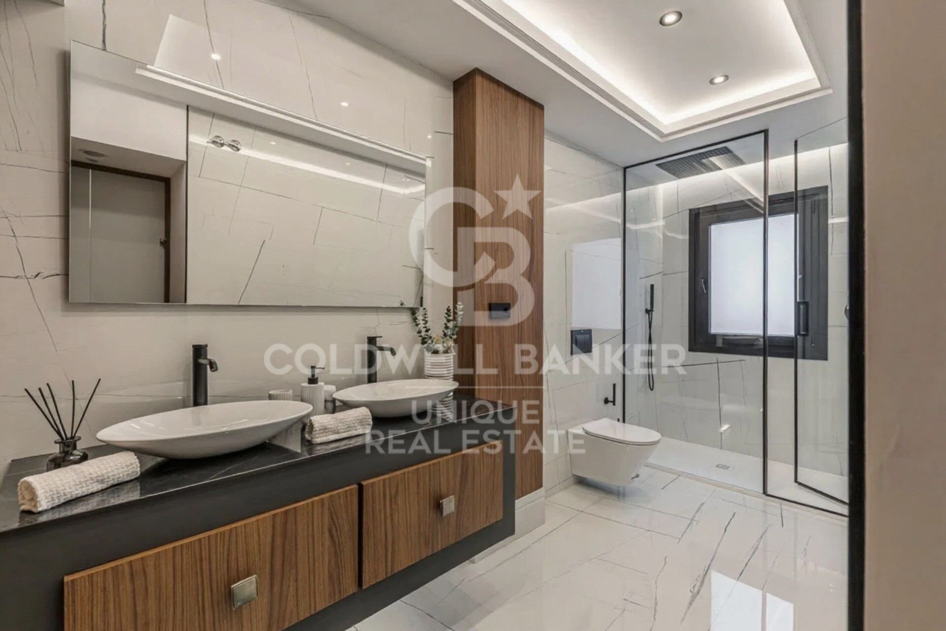 Квартира в Мадрид, Испания 3 спальни, 235м2 №157337