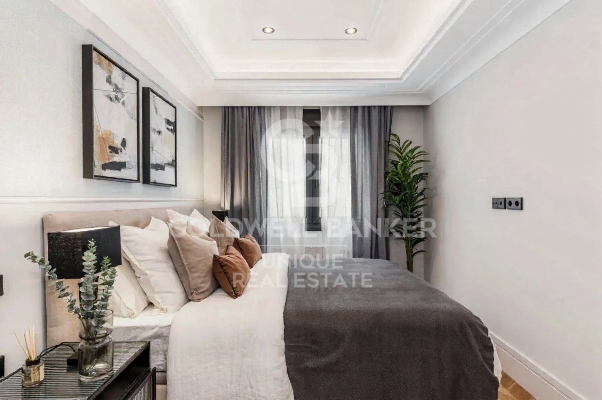 Квартира в Мадрид, Испания 3 спальни, 235м2 №157337