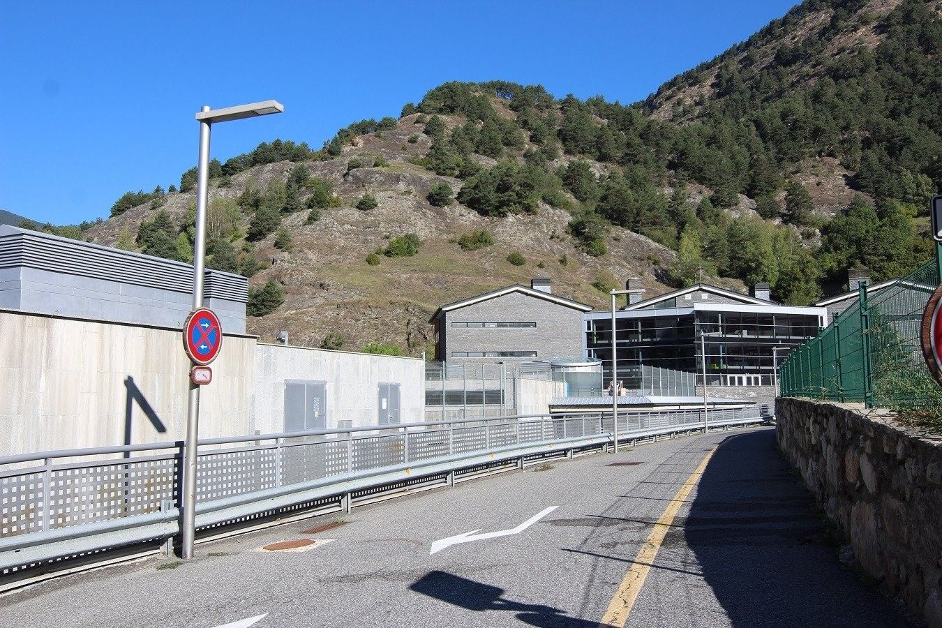 Apartment in Principado De Andorra (Ninguna Poblacion Tiene C.P.), Lleida, Spain 3 bedrooms, 92 sq.m. No. 157335