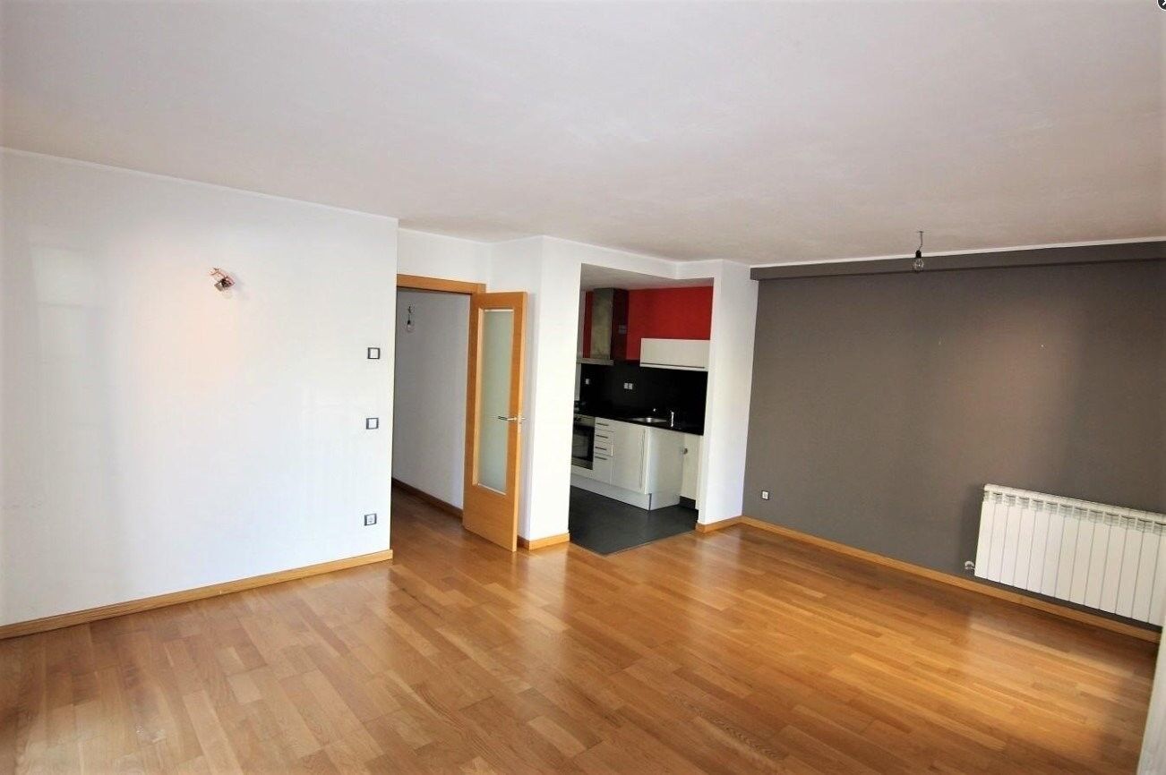 Apartment in Principado De Andorra (Ninguna Poblacion Tiene C.P.), Lleida, Spain 3 bedrooms, 92 sq.m. No. 157335