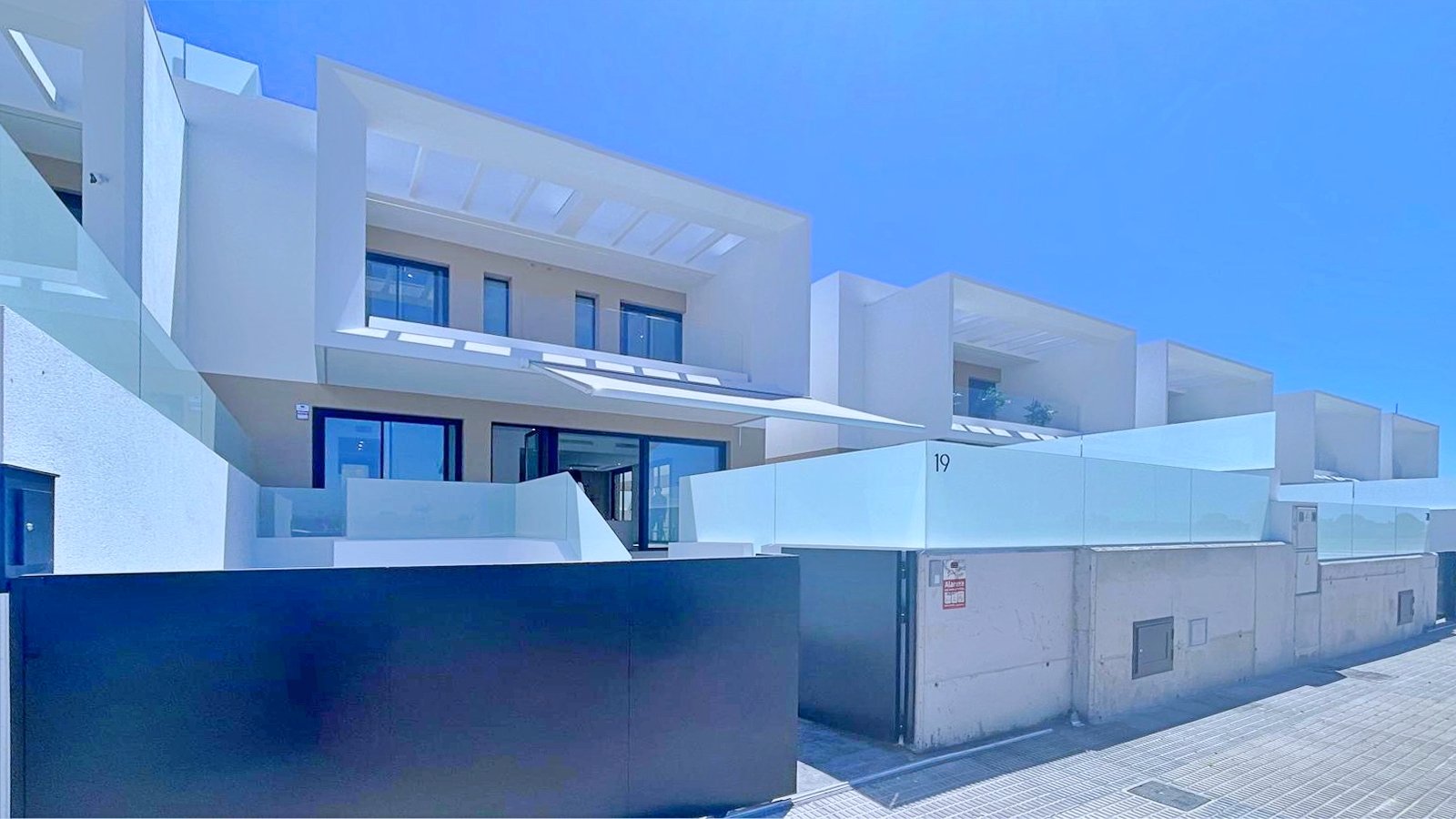 Rindu māja Dolores, Alicante, Spānijā 3 istabas, 143 m2 Nr. 178274