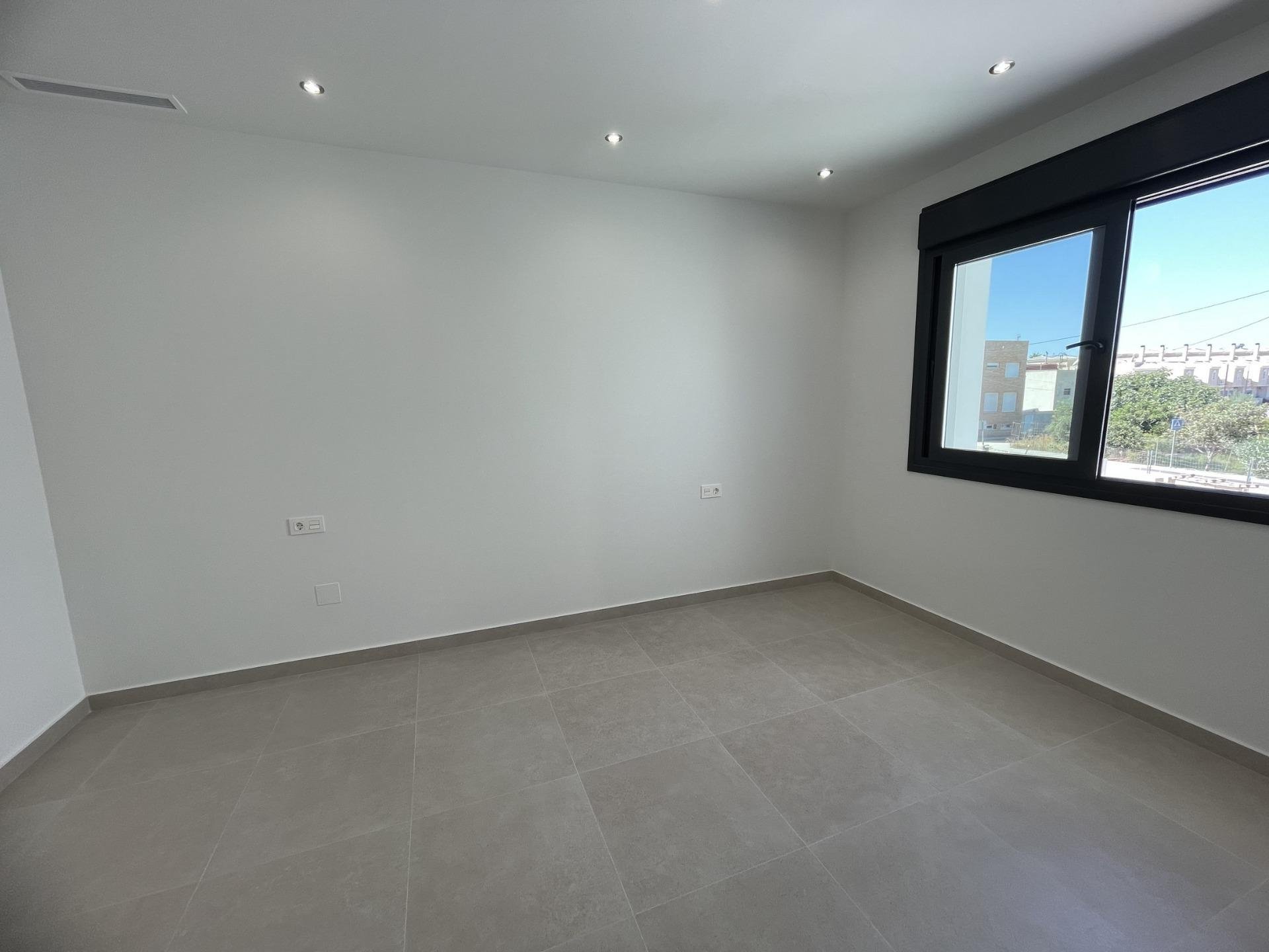 Villa en Almoradí, Alicante, España 3 dormitorios, 134 m2 No. 143044