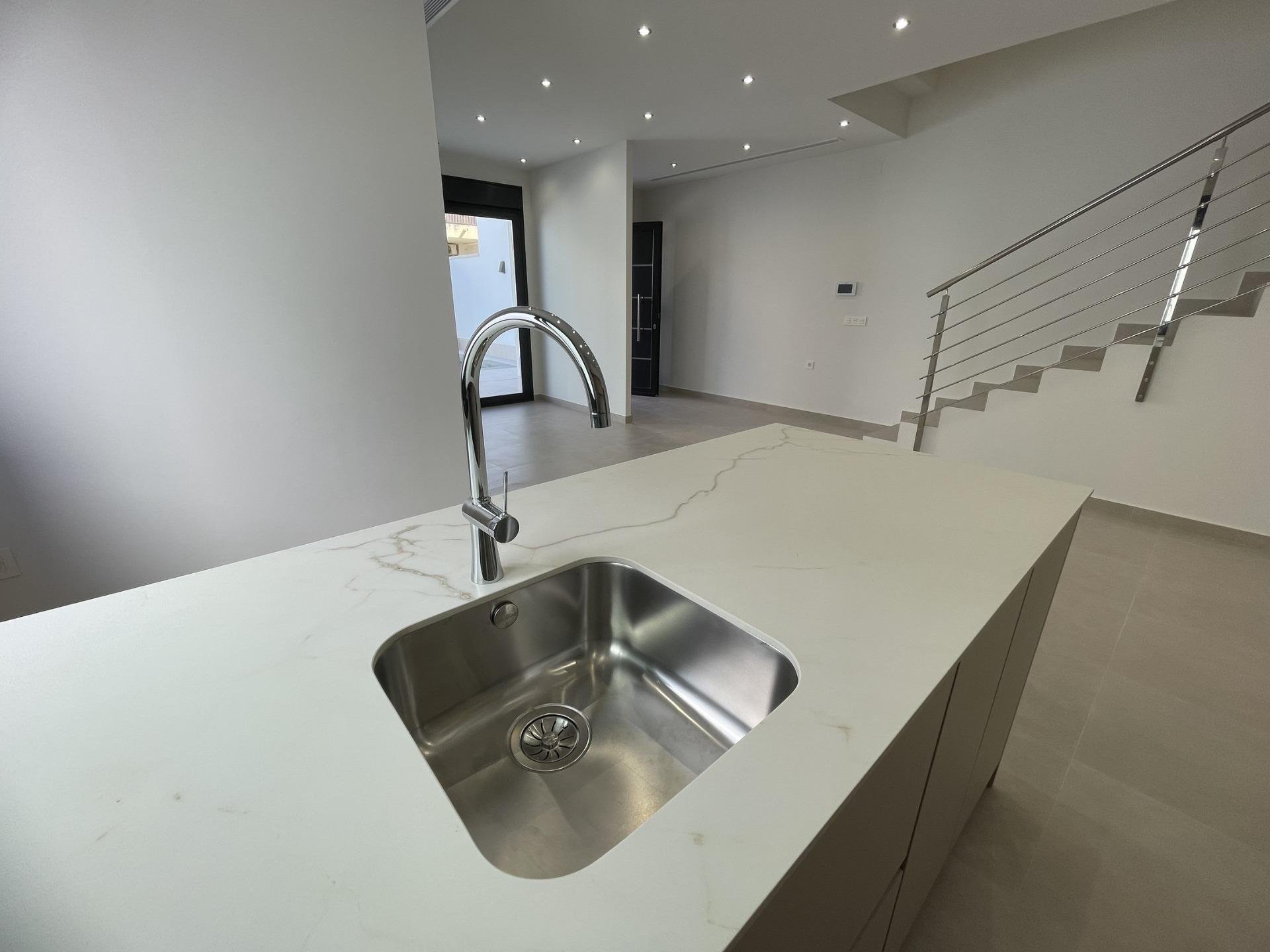 Villa en Almoradí, Alicante, España 3 dormitorios, 134 m2 No. 143044