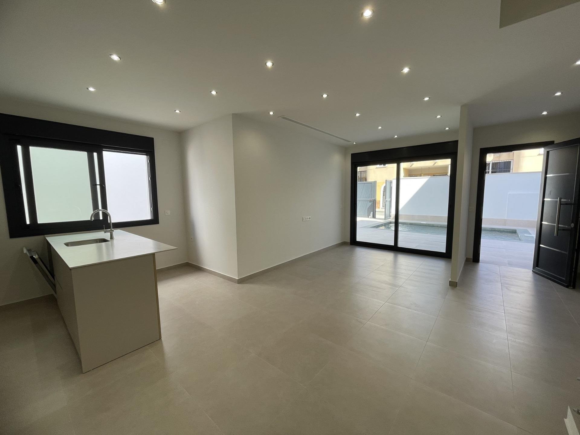 Villa en Almoradí, Alicante, España 3 dormitorios, 134 m2 No. 143044