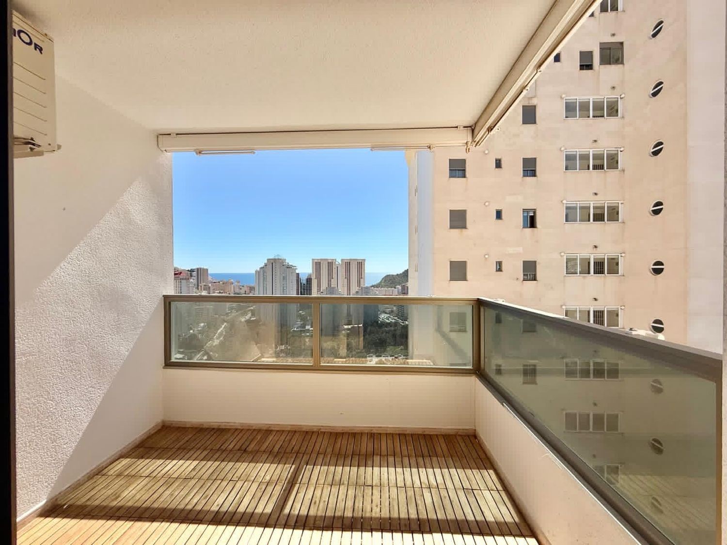Apartment à Villajoyosa, Alicante, Espagne 2 chambres, 85 m2 No. 179705