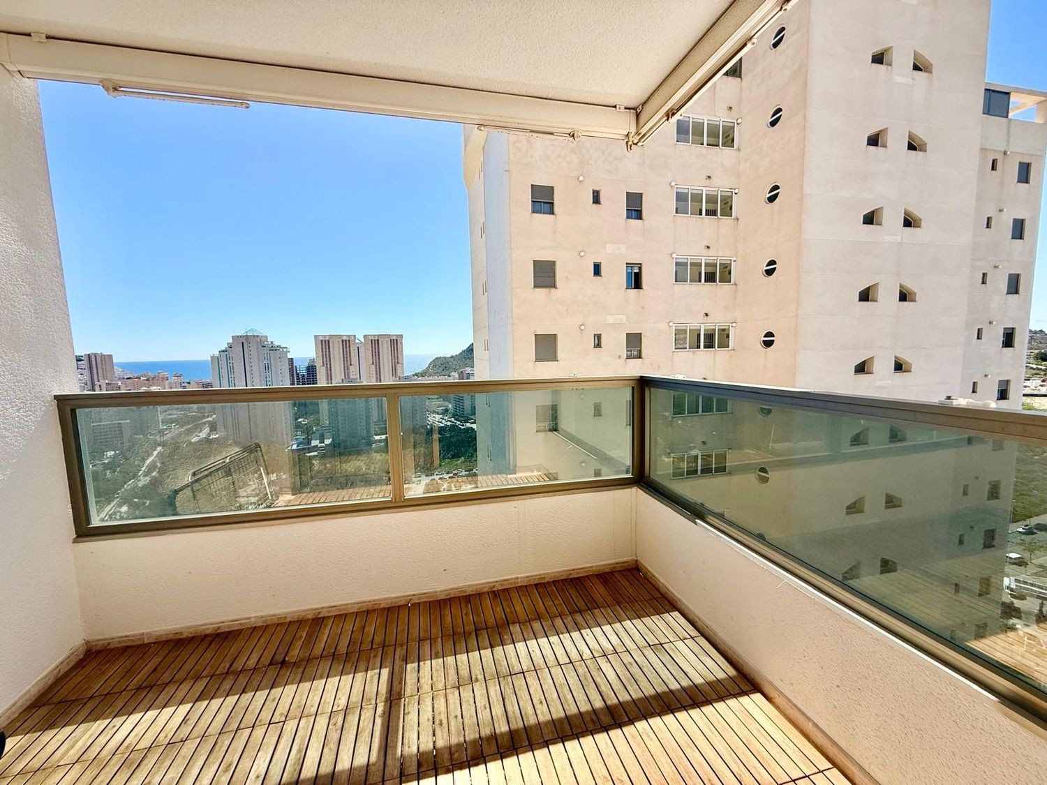 Apartment à Villajoyosa, Alicante, Espagne 2 chambres, 85 m2 No. 179705