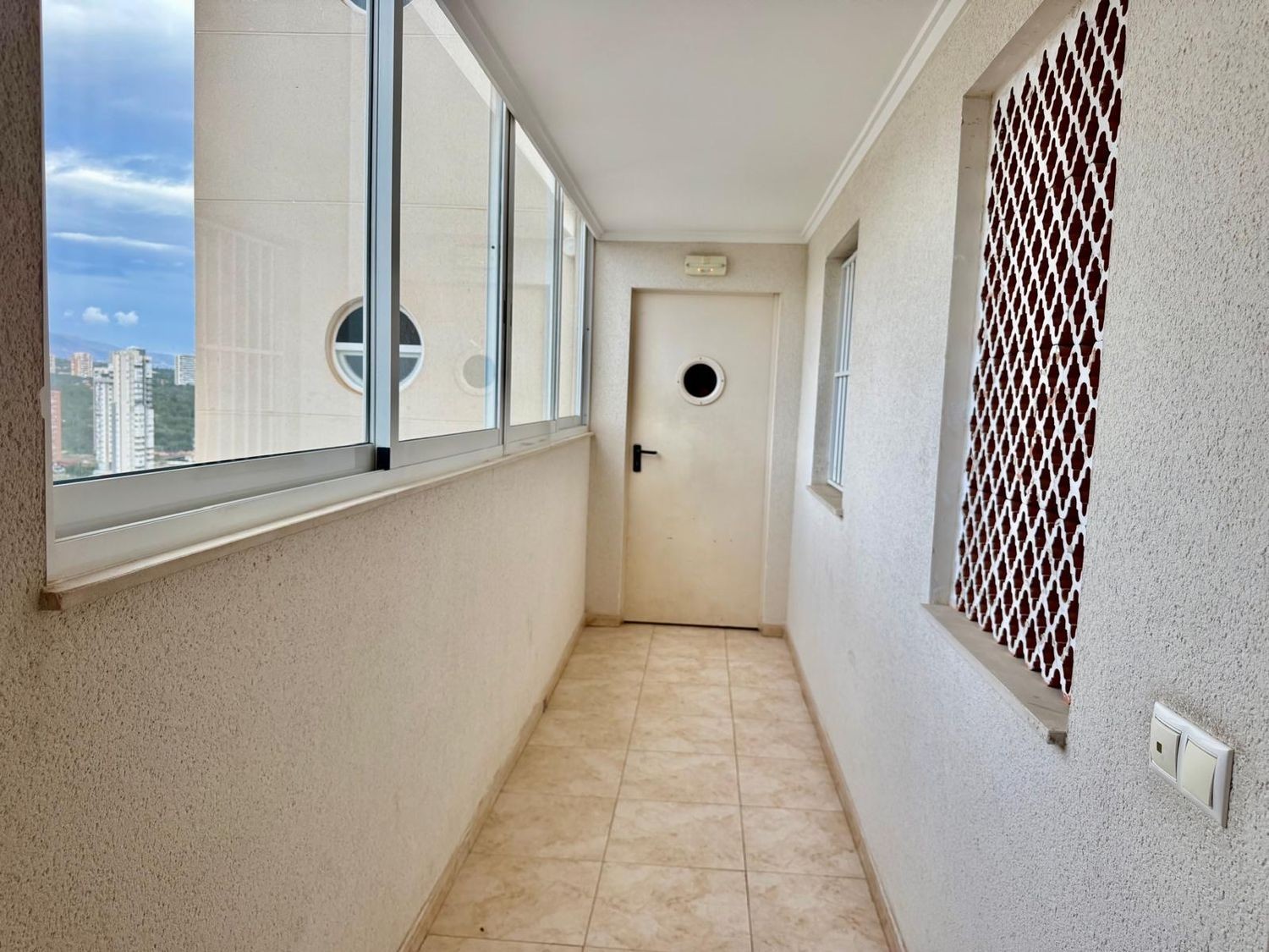 Apartment à Villajoyosa, Alicante, Espagne 2 chambres, 85 m2 No. 179705