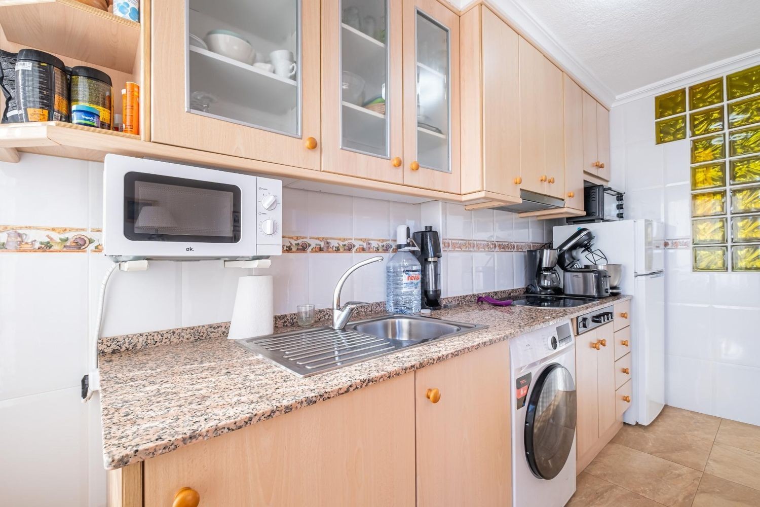 Apartamento en Benidorm, Alicante, España 2 dormitorios, 60 m2 No. 179702