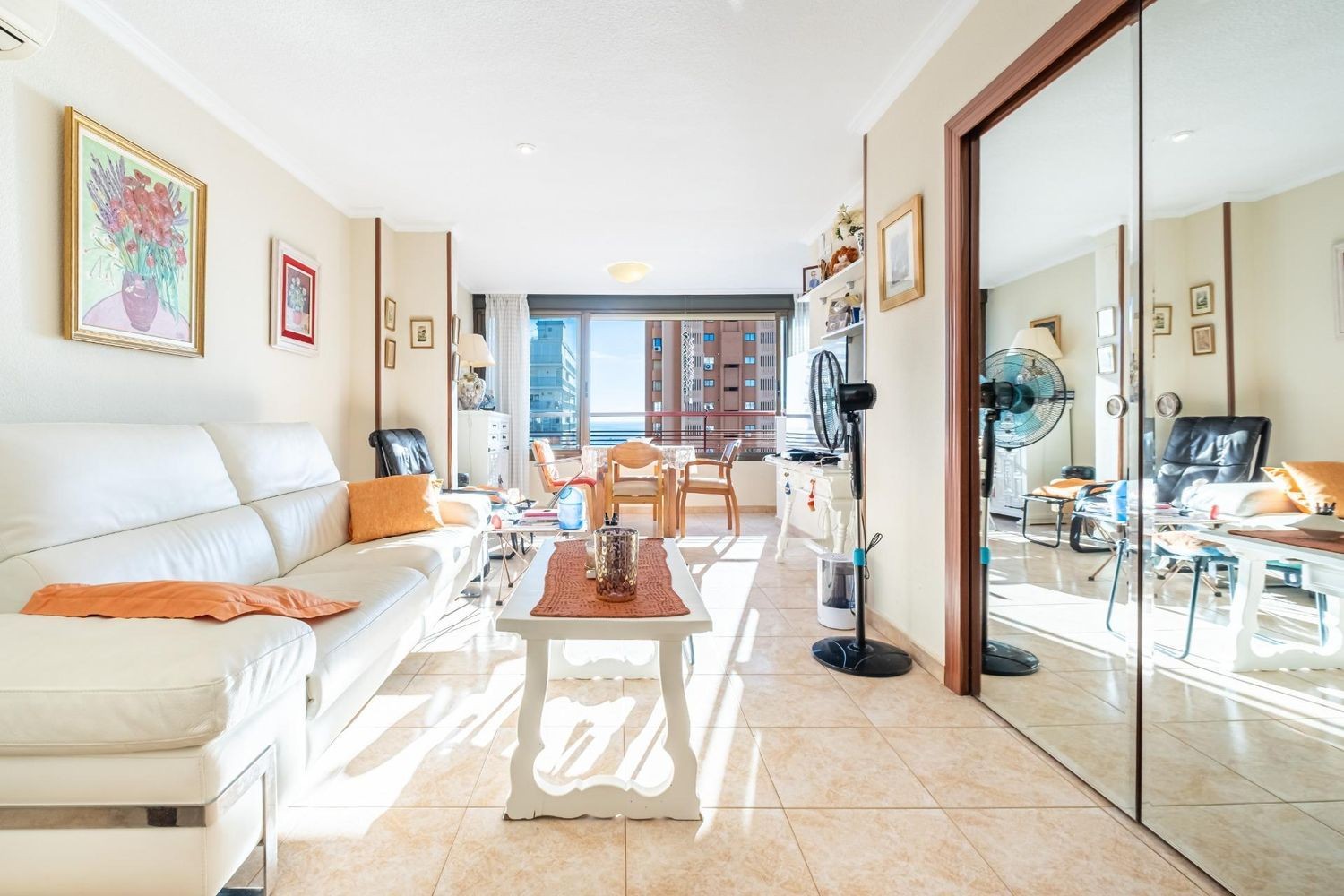 Apartamento en Benidorm, Alicante, España 2 dormitorios, 60 m2 No. 179702