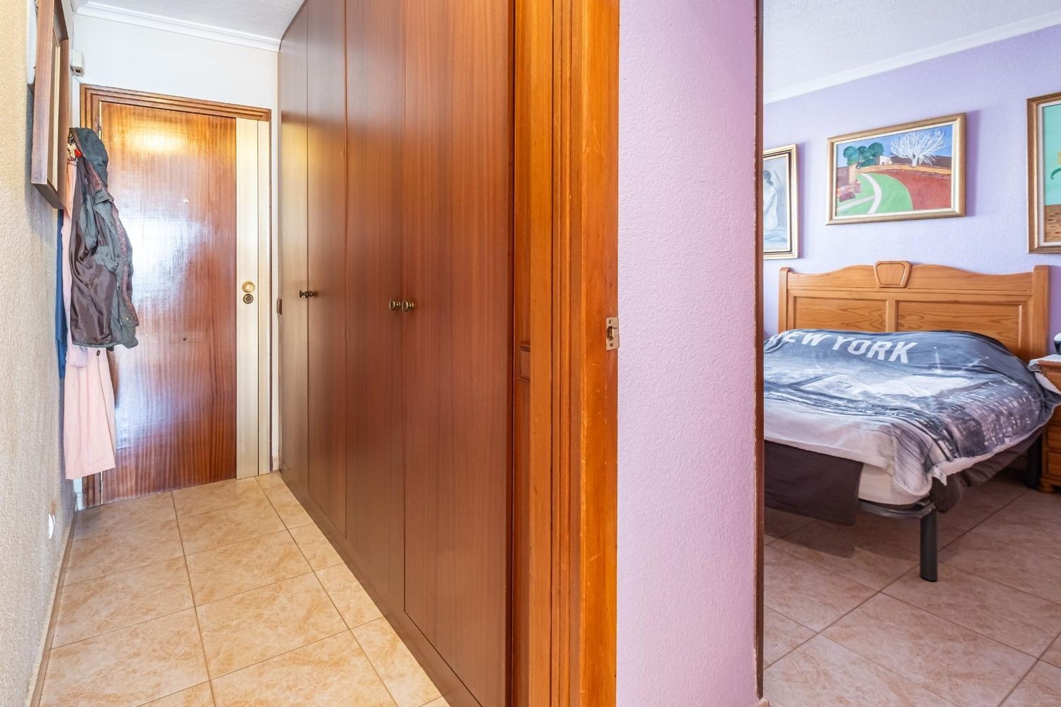 Apartamento en Benidorm, Alicante, España 2 dormitorios, 60 m2 No. 179702