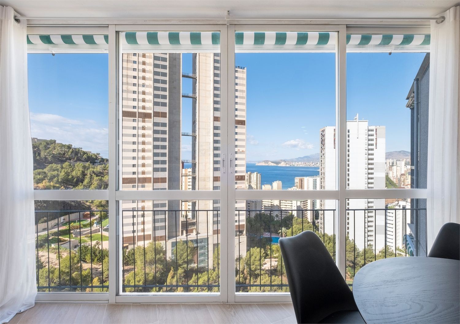 Apartment in Benidorm, Alicante, Spain 2 bedrooms, 65 sq.m. No. 179706