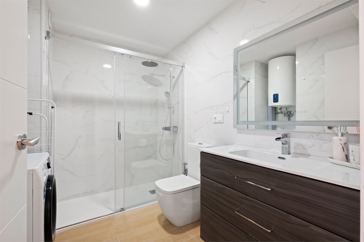 Apartment in Benidorm, Alicante, Spain 2 bedrooms, 65 sq.m. No. 179706