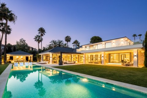 Huvila Marbella, Malaga, Espanja 7 makuuhuonetta, 1636 m2 No. 134562