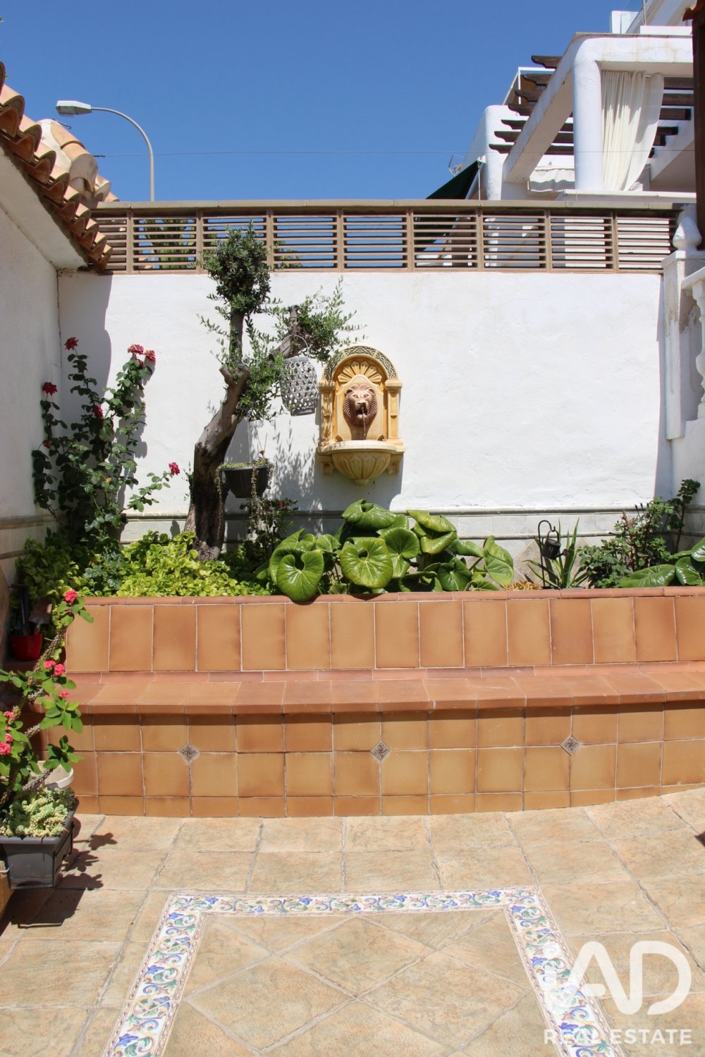 Townhouse à Roquetas de Mar, Almeria, Espagne 5 chambres, 136 m2 No. 187969
