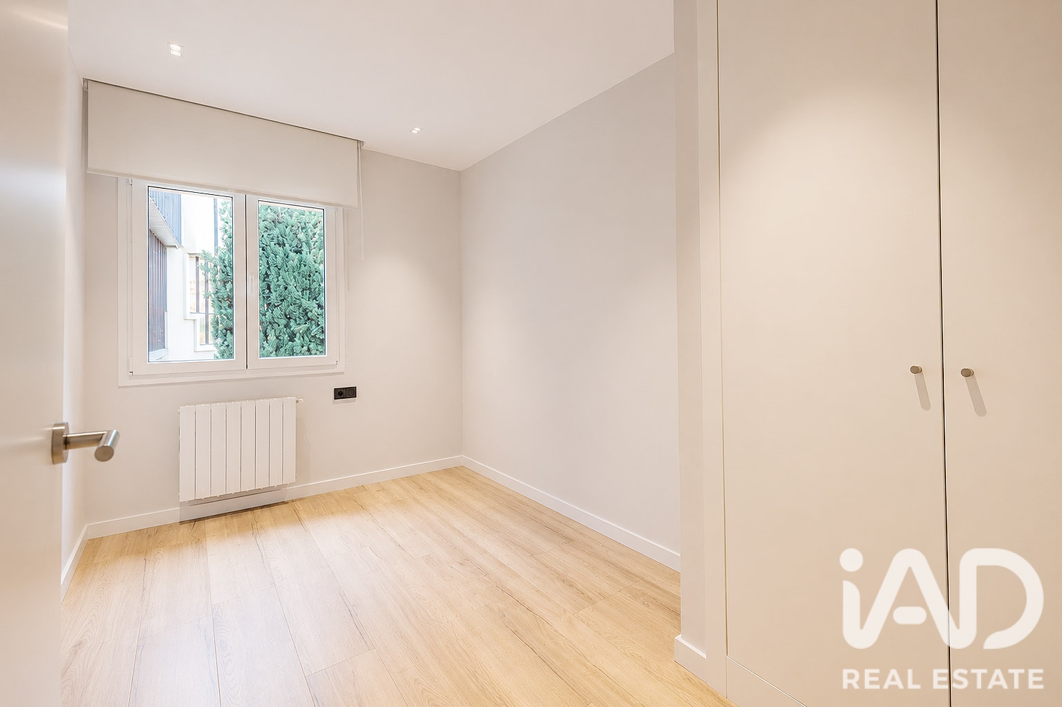 Townhouse in Sabadell, Barcelona, Spain 4 bedrooms, 221.84 sq.m. No. 187971