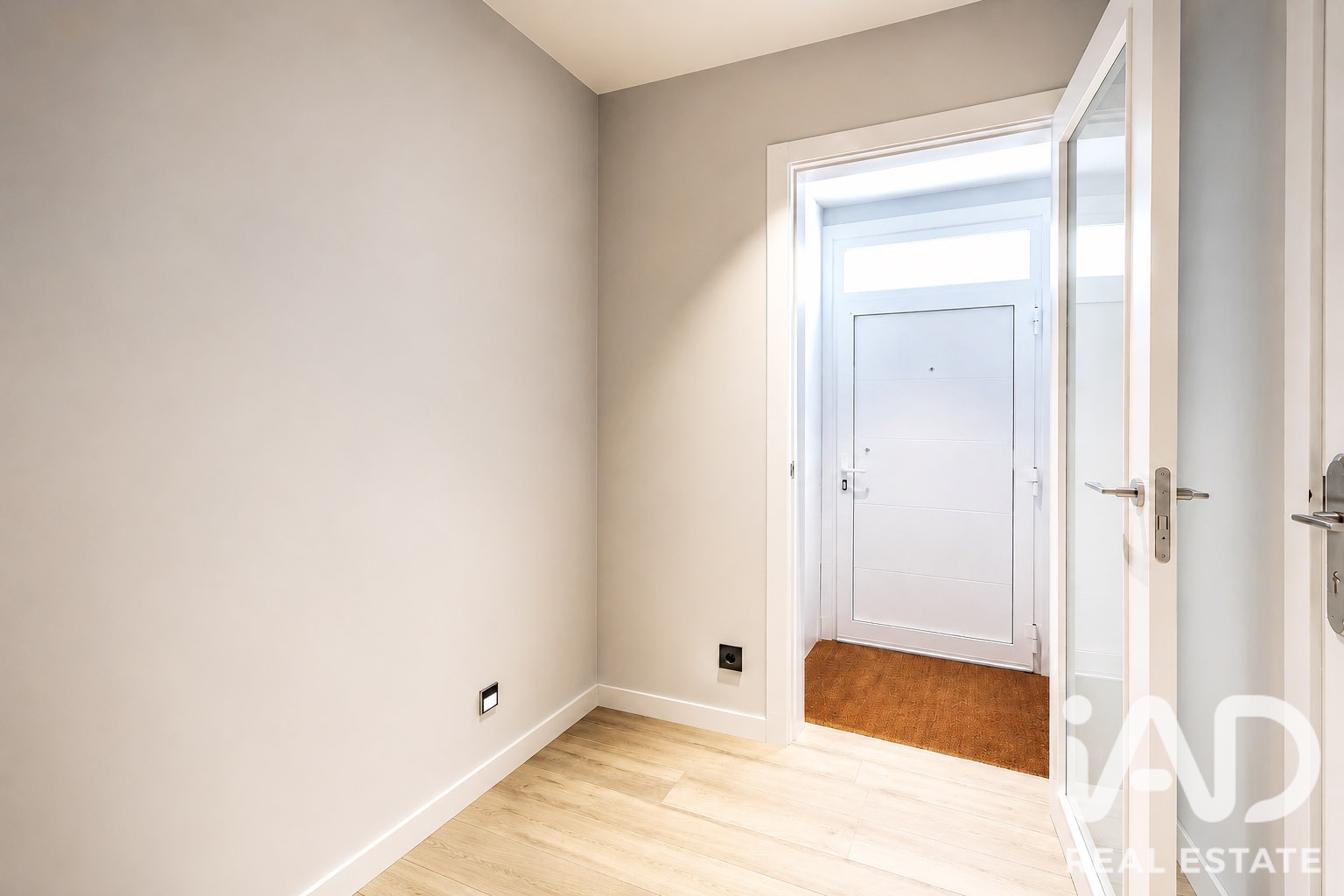 Townhouse in Sabadell, Barcelona, Spain 4 bedrooms, 221.84 sq.m. No. 187971
