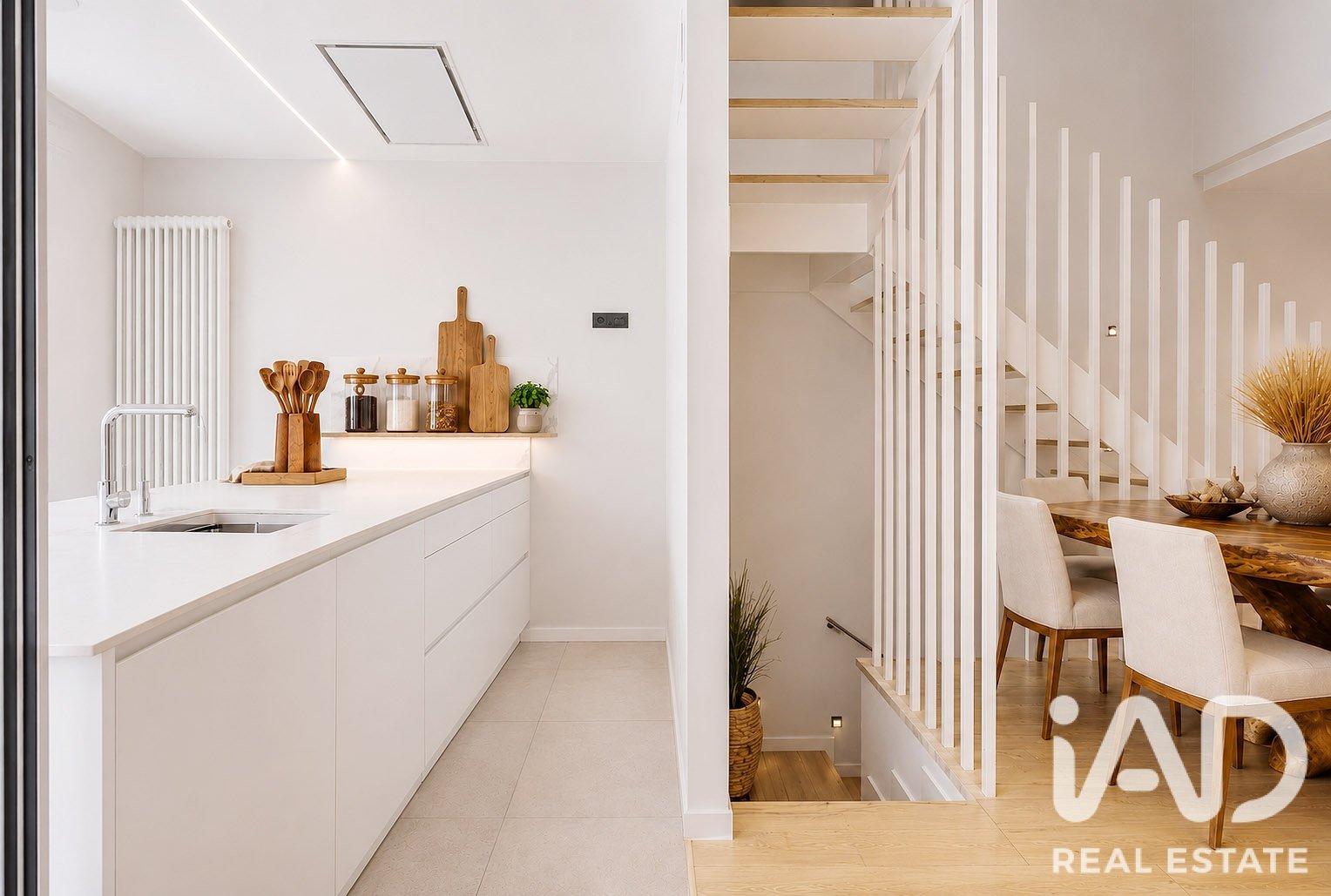 Townhouse in Sabadell, Barcelona, Spain 4 bedrooms, 221.84 sq.m. No. 187971