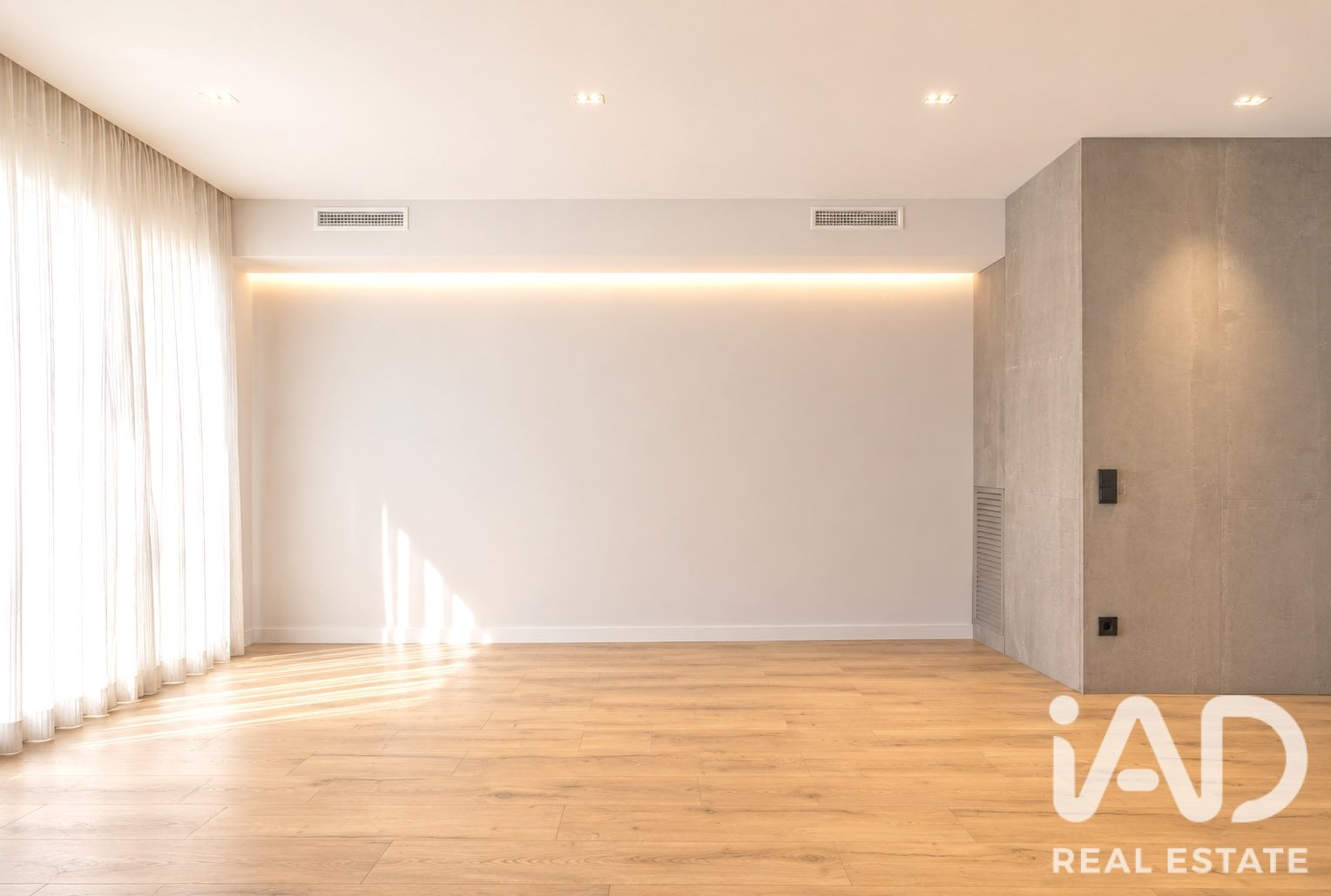 Townhouse in Sabadell, Barcelona, Spain 4 bedrooms, 221.84 sq.m. No. 187971