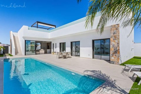 Villa en Los Alcázares, Murcia, España 3 dormitorios, 140 m2 No. 173433