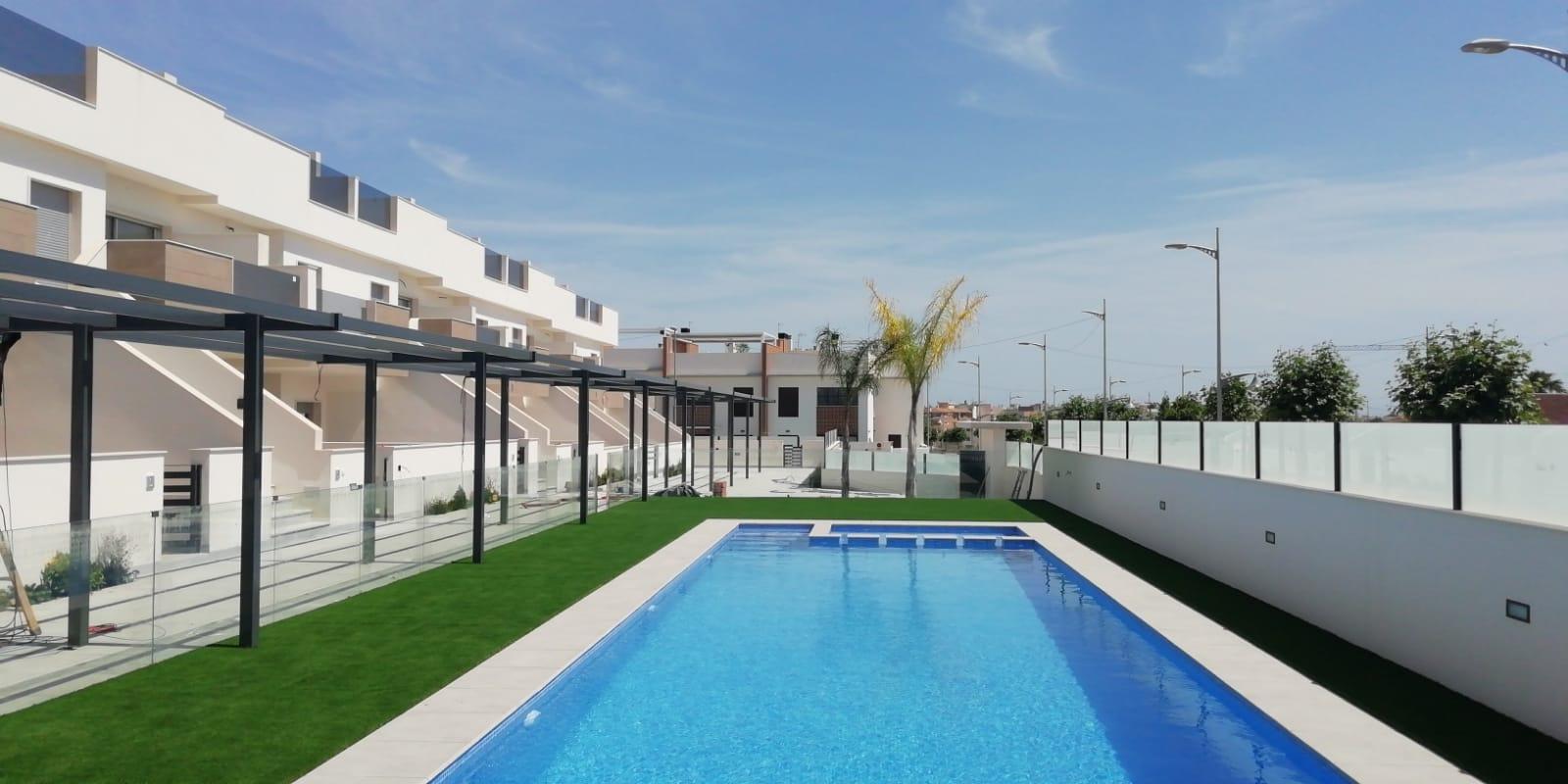 Bungalo Pilar de la Horadada, Alicante, Spānijā 2 istabas, 77 m2 Nr. 95977