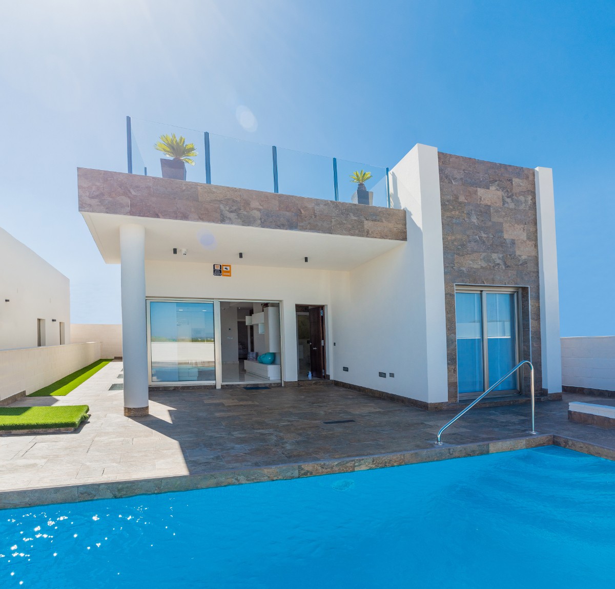 Villa i Alicante, Spanien 3 sovrum, 163 kvm. Nr. 95979