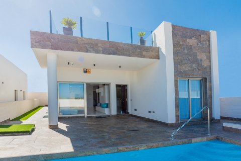 Villa in Alicante, Spain 3 bedrooms, 163 sq.m. No. 95979