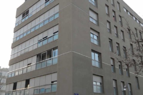 Apartamento en Terrassa, Barcelona, España 3 dormitorios, 104 m2 No. 195290
