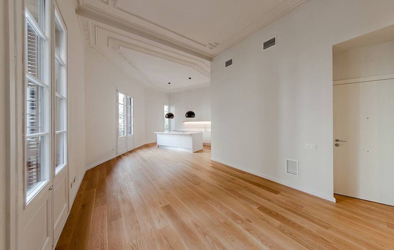 Apartamento en Barcelona, España 2 dormitorios, 110 m2 No. 161321