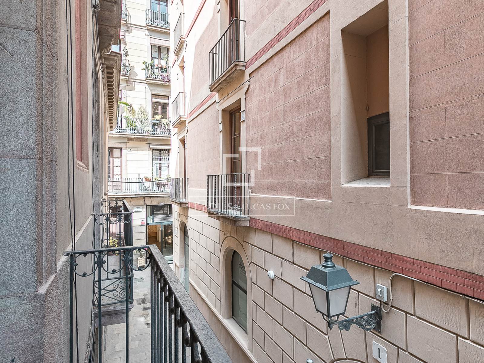 Lägenhet i Barcelona, Spanien 4 sovrum, 167 kvm. Nr. 164904
