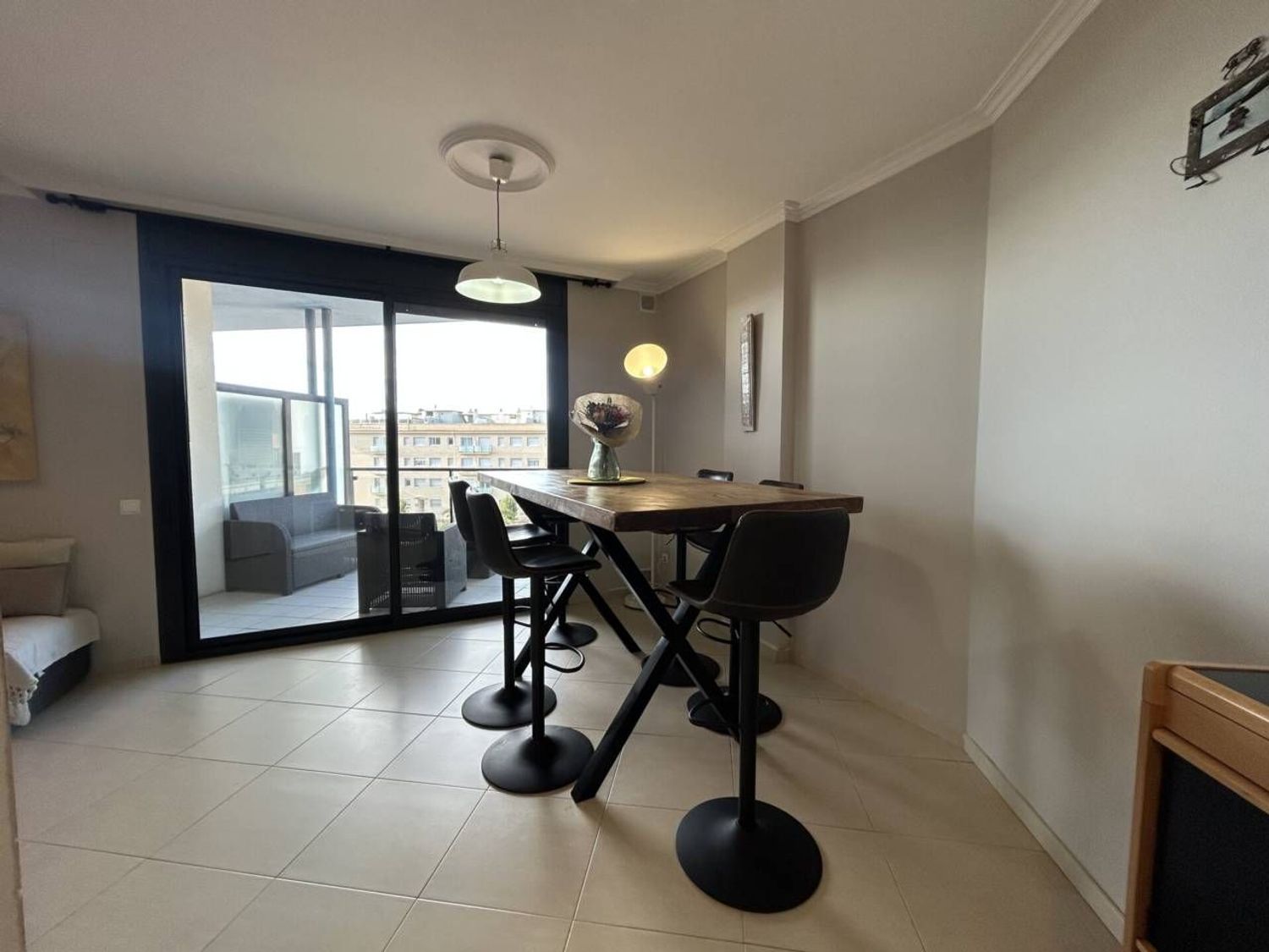 Apartment à Cubelles, Barcelona, Espagne 3 chambres, 101 m2 No. 168497