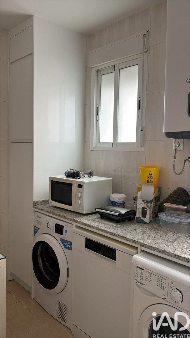 Apartamento en Córdoba, España 3 dormitorios, 77 m2 No. 185063