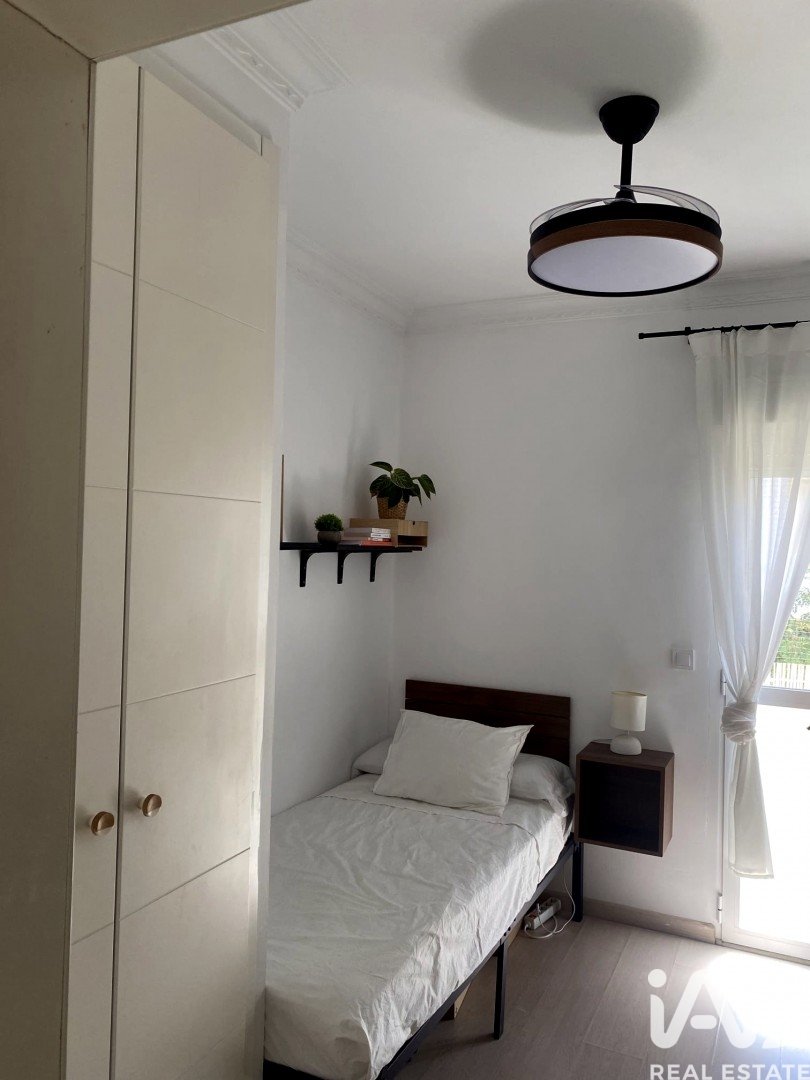 Apartamento en Córdoba, España 3 dormitorios, 77 m2 No. 185063