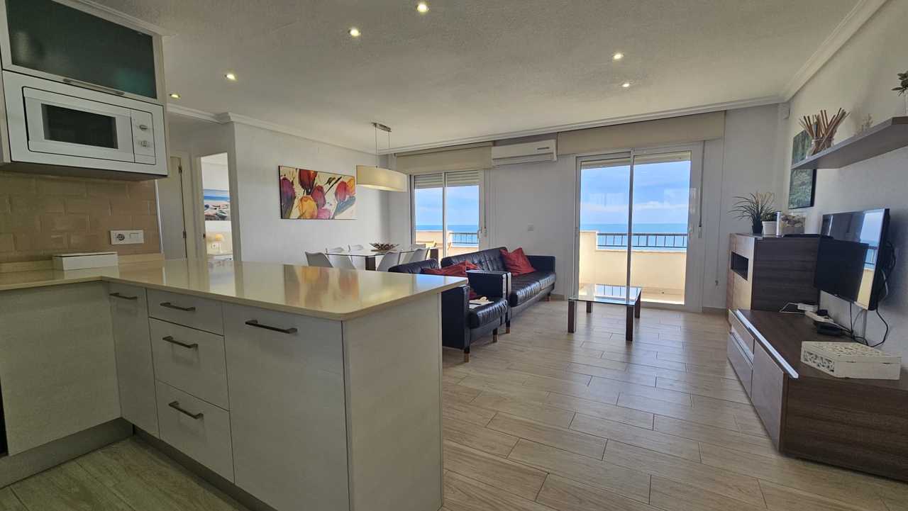 Dzīvoklis Mil Palmeras, Alicante, Spānijā 3 istabas, 96 m2 Nr. 149777