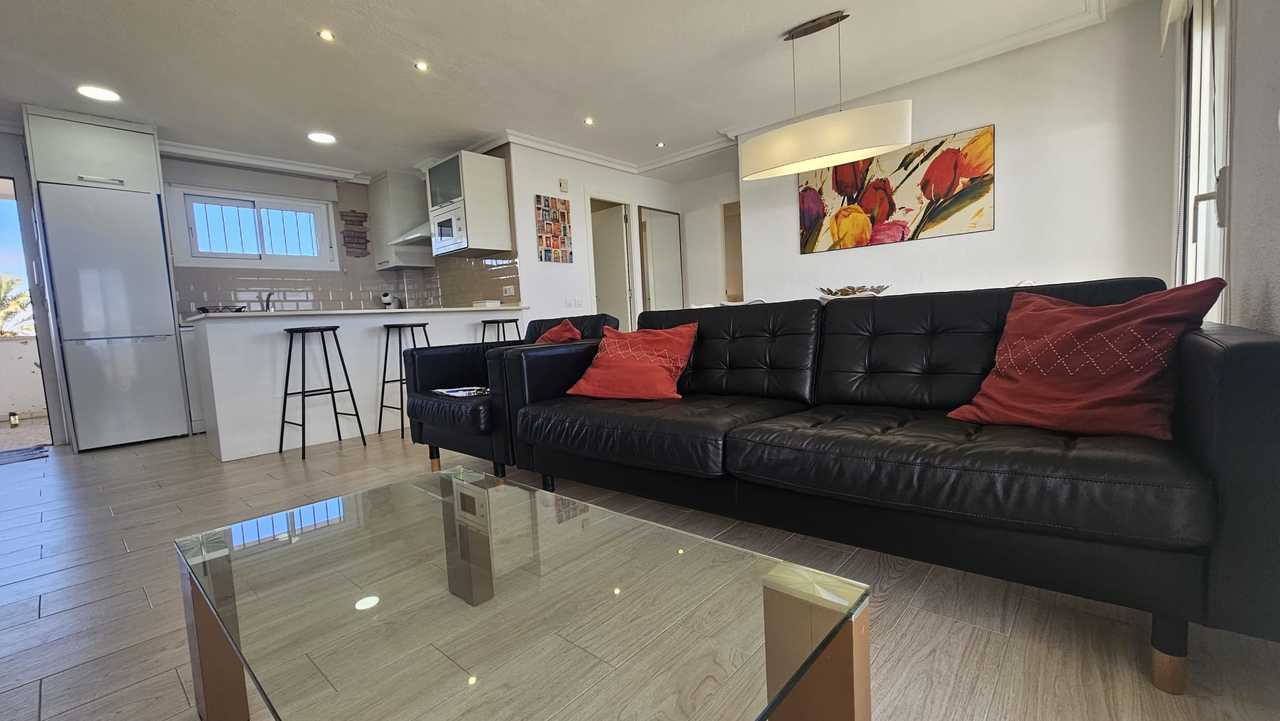 Dzīvoklis Mil Palmeras, Alicante, Spānijā 3 istabas, 96 m2 Nr. 149777