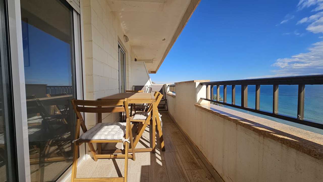Dzīvoklis Mil Palmeras, Alicante, Spānijā 3 istabas, 96 m2 Nr. 149777