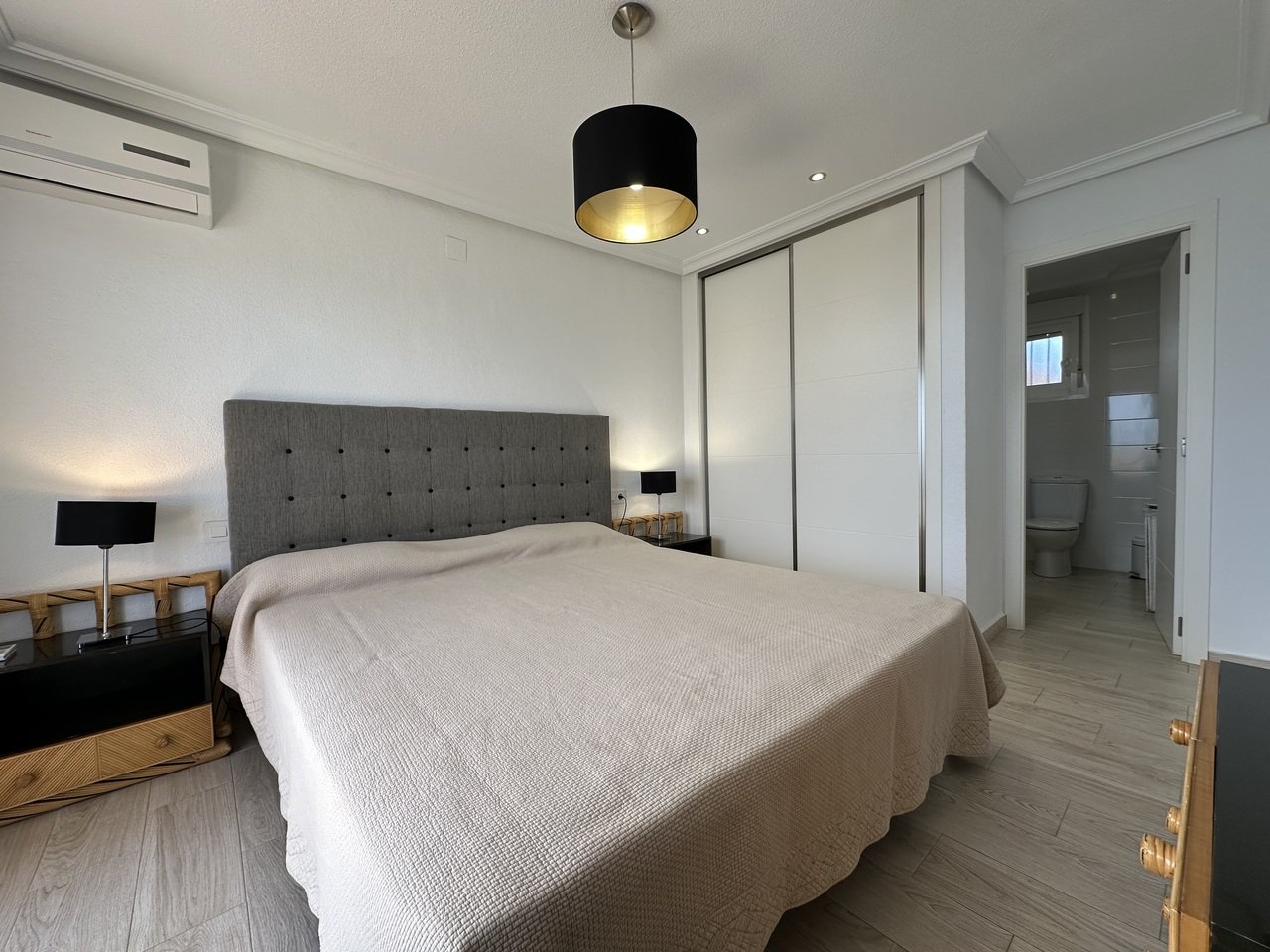 Dzīvoklis Mil Palmeras, Alicante, Spānijā 3 istabas, 96 m2 Nr. 149777